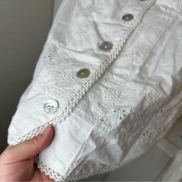 Double D Ranch White Floral Eyelet Square Neck Button Up Blouse Sz M Western - Picture 4 of 10